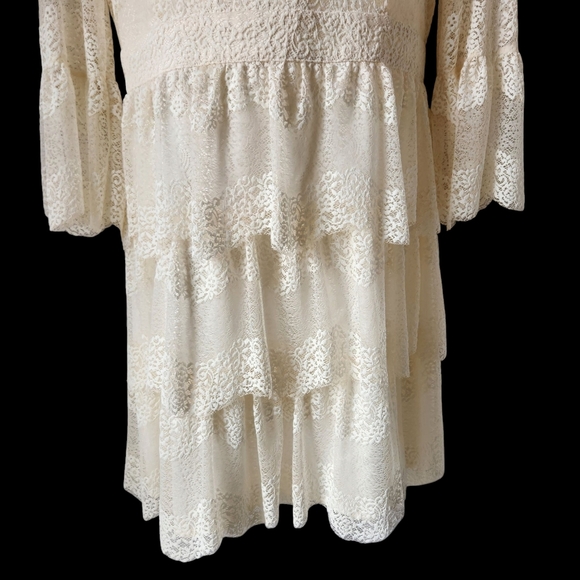 Bebe Olivia Ruffle Tiered Lace Embroidered Ivory Mini Dress Size 12 - Picture 4 of 11